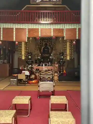 西岸寺の本殿・本堂
