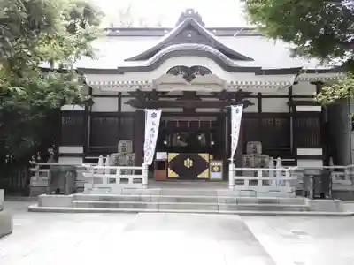 鳥越神社の本殿・本堂