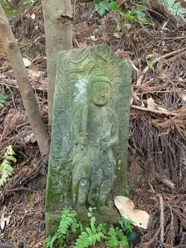 八幡神社の仏像