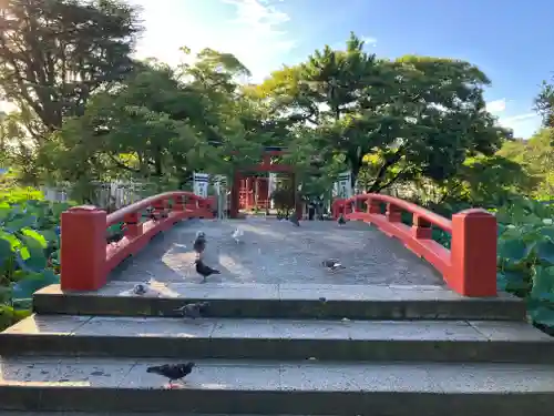 鶴岡八幡宮の末社