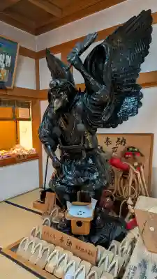 古峯神社の{uncategorized: "未分類", other: "その他", undefined: "問題あり", building: "その他建物", grave: "お墓", sacred_gate: "鳥居", guardian: "狛犬", statue: "像", buddha: "仏像", history: "歴史", nature: "自然", garden: "庭園", animal: "動物", pagoda: "塔", temizu: "手水舎", mountain_gate: "山門・神門", sanctuary: "本殿・本堂", subordinate: "末社・摂社", art: "芸術", scenery: "景色", jizo: "地蔵", ema: "絵馬", goshuin: "御朱印", omikuji: "おみくじ", items: "授与品その他", amulet: "お守り", goshuincho: "御朱印帳", eats: "食事", festival: "お祭り", votive_dance: "神楽", shichigosan: "七五三参", wedding: "結婚式", experience: "体験その他", initially: "初詣", around: "周辺", anti_infection: "感染症対策"}