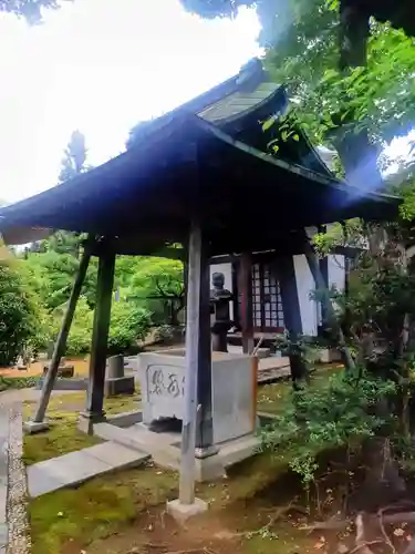 室泉寺の手水舎