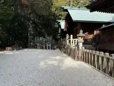 五社大明神社の{uncategorized: "未分類", other: "その他", undefined: "問題あり", building: "その他建物", grave: "お墓", sacred_gate: "鳥居", guardian: "狛犬", statue: "像", buddha: "仏像", history: "歴史", nature: "自然", garden: "庭園", animal: "動物", pagoda: "塔", temizu: "手水舎", mountain_gate: "山門・神門", sanctuary: "本殿・本堂", subordinate: "末社・摂社", art: "芸術", scenery: "景色", jizo: "地蔵", ema: "絵馬", goshuin: "御朱印", omikuji: "おみくじ", items: "授与品その他", amulet: "お守り", goshuincho: "御朱印帳", eats: "食事", festival: "お祭り", votive_dance: "神楽", shichigosan: "七五三参", wedding: "結婚式", experience: "体験その他", initially: "初詣", around: "周辺", anti_infection: "感染症対策"}