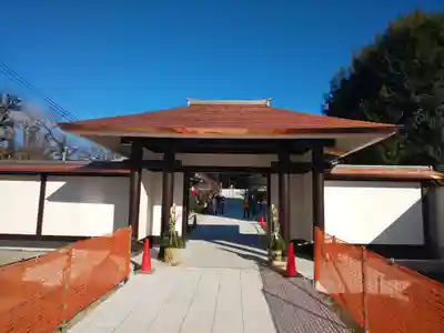 宝勝山　南藏院   蓮光寺の山門・神門