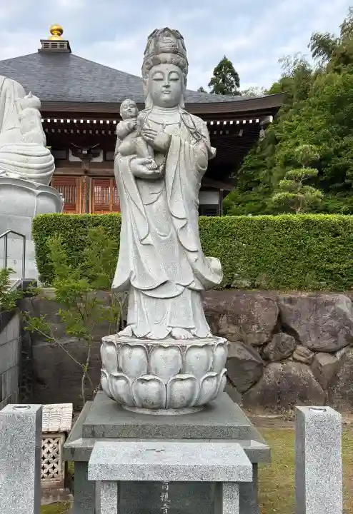 御誕生寺(猫寺)(福井県)