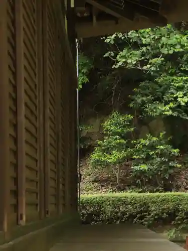 横浜　西方寺の{uncategorized: "未分類", other: "その他", undefined: "問題あり", building: "その他建物", grave: "お墓", sacred_gate: "鳥居", guardian: "狛犬", statue: "像", buddha: "仏像", history: "歴史", nature: "自然", garden: "庭園", animal: "動物", pagoda: "塔", temizu: "手水舎", mountain_gate: "山門・神門", sanctuary: "本殿・本堂", subordinate: "末社・摂社", art: "芸術", scenery: "景色", jizo: "地蔵", ema: "絵馬", goshuin: "御朱印", omikuji: "おみくじ", items: "授与品その他", amulet: "お守り", goshuincho: "御朱印帳", eats: "食事", festival: "お祭り", votive_dance: "神楽", shichigosan: "七五三参", wedding: "結婚式", experience: "体験その他", initially: "初詣", around: "周辺", anti_infection: "感染症対策"}