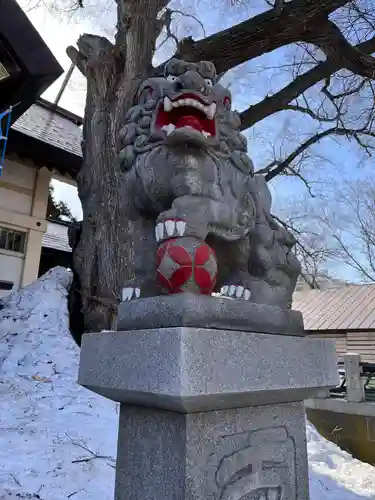 豊平神社の狛犬