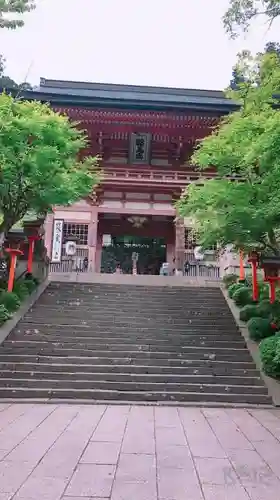 鞍馬寺の山門