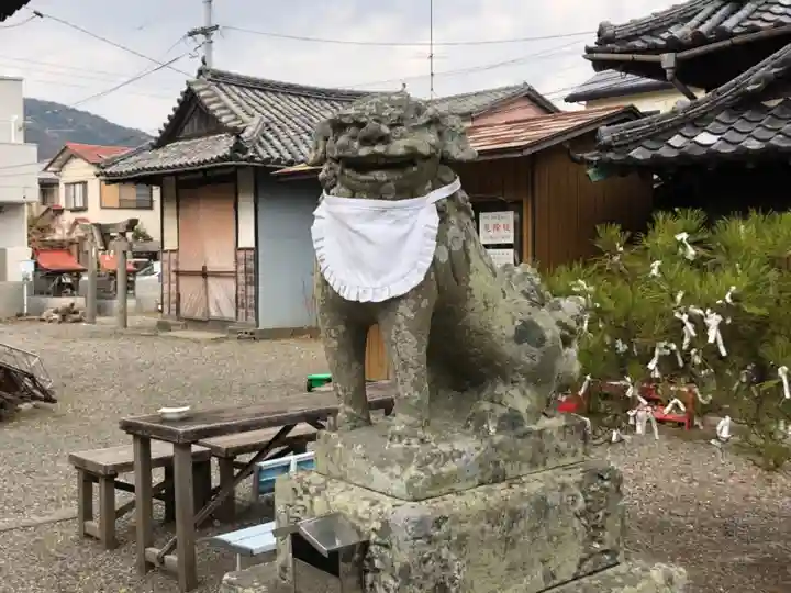 大麻比古神社の狛犬
