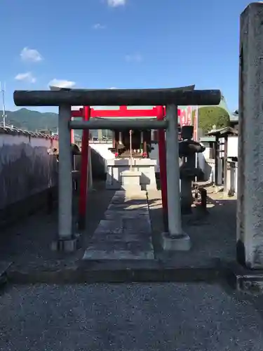 養泉寺の鳥居