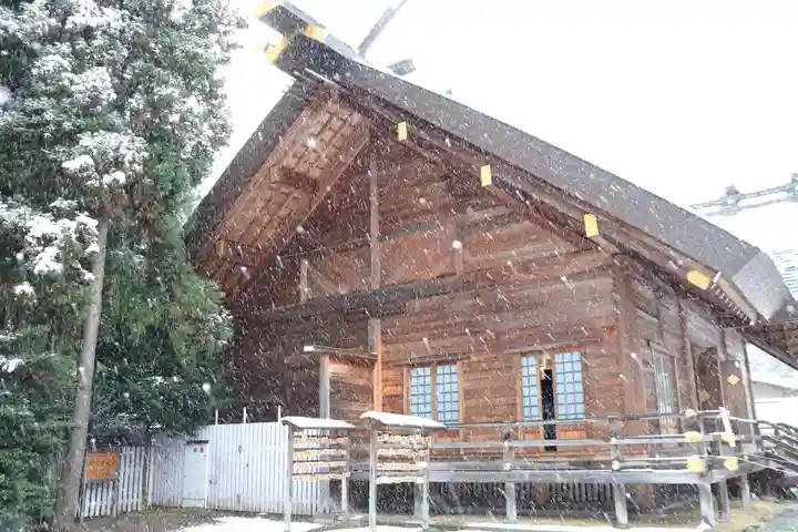 開成山大神宮の本殿・本堂