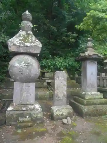 妙本寺のお墓