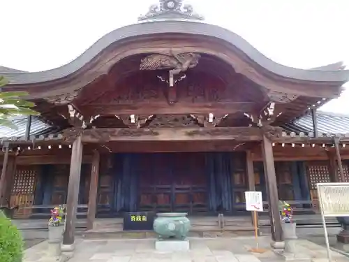 法然寺の本殿・本堂
