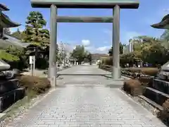 滋賀県護国神社の鳥居