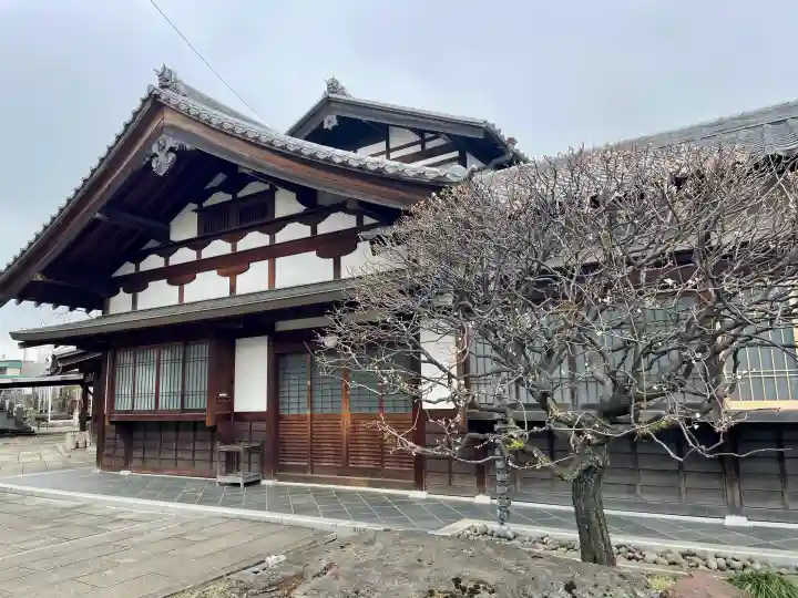 頤神襌院の{uncategorized: "未分類", other: "その他", undefined: "問題あり", building: "その他建物", grave: "お墓", sacred_gate: "鳥居", guardian: "狛犬", statue: "像", buddha: "仏像", history: "歴史", nature: "自然", garden: "庭園", animal: "動物", pagoda: "塔", temizu: "手水舎", mountain_gate: "山門・神門", sanctuary: "本殿・本堂", subordinate: "末社・摂社", art: "芸術", scenery: "景色", jizo: "地蔵", ema: "絵馬", goshuin: "御朱印", omikuji: "おみくじ", items: "授与品その他", amulet: "お守り", goshuincho: "御朱印帳", eats: "食事", festival: "お祭り", votive_dance: "神楽", shichigosan: "七五三参", wedding: "結婚式", experience: "体験その他", initially: "初詣", around: "周辺", anti_infection: "感染症対策"}