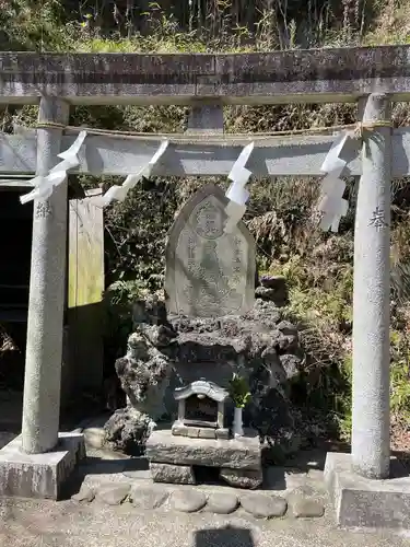 銭洗弁財天宇賀福神社(神奈川県)