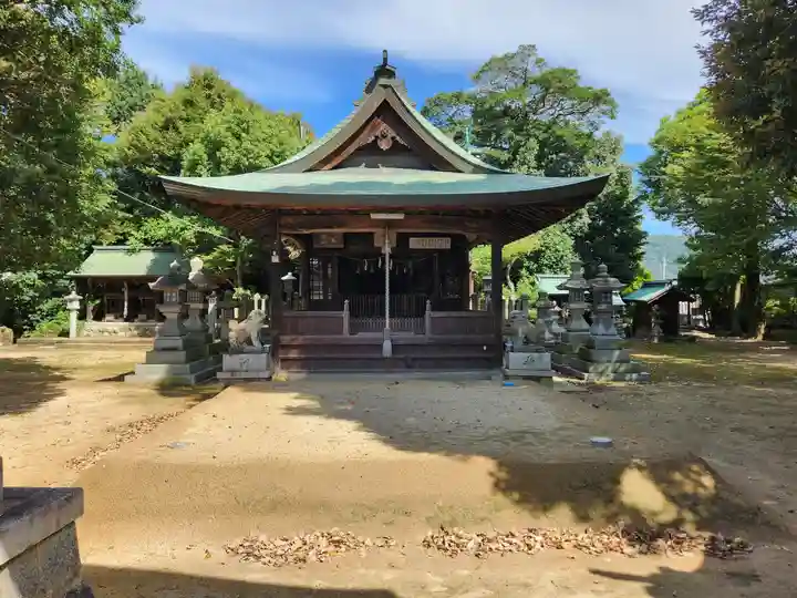 石上神社の本殿・本堂