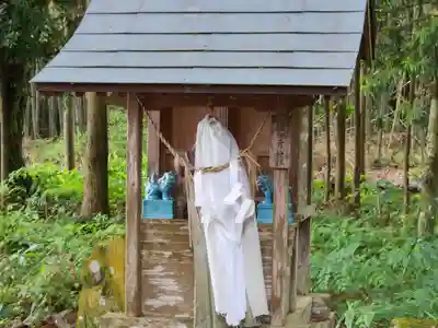 佐地神社の末社・摂社