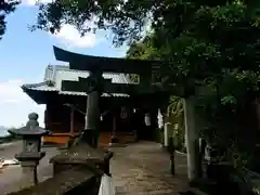 鶴御崎神社の建物その他