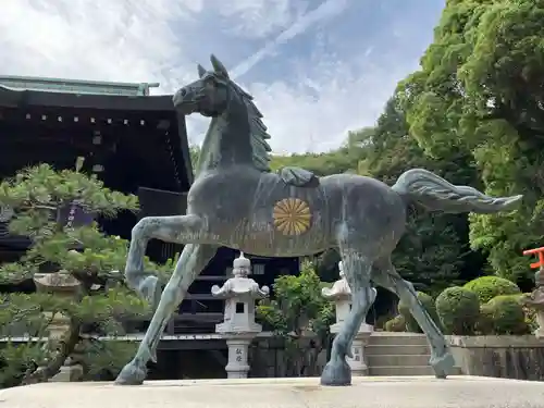 白國神社の狛犬