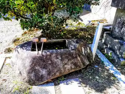 七社社の手水舎