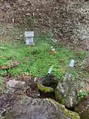 嶽山箒根神社奥の院の建物その他