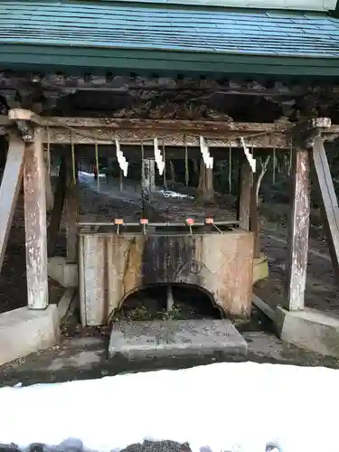 鳥取東照宮（旧樗谿神社）の手水舎