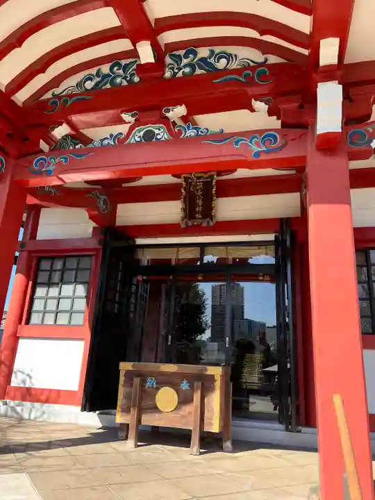 筑土八幡神社の本殿・本堂