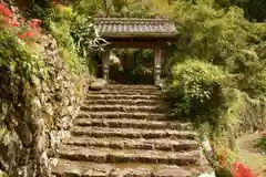 松林寺跡の山門