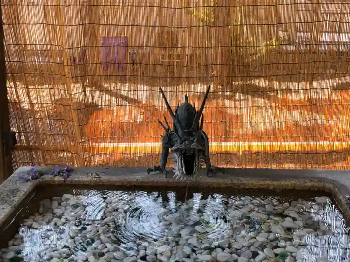 札幌諏訪神社の手水舎