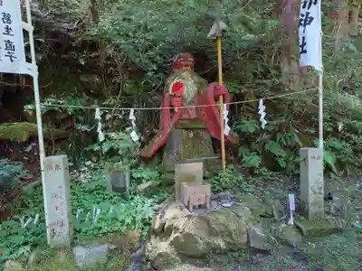 大嶽山那賀都神社(山梨県)