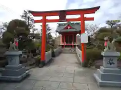 成田山福井別院九頭龍寺の鳥居