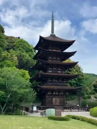 瑠璃光寺の{uncategorized: "未分類", other: "その他", undefined: "問題あり", building: "その他建物", grave: "お墓", sacred_gate: "鳥居", guardian: "狛犬", statue: "像", buddha: "仏像", history: "歴史", nature: "自然", garden: "庭園", animal: "動物", pagoda: "塔", temizu: "手水舎", mountain_gate: "山門・神門", sanctuary: "本殿・本堂", subordinate: "末社・摂社", art: "芸術", scenery: "景色", jizo: "地蔵", ema: "絵馬", goshuin: "御朱印", omikuji: "おみくじ", items: "授与品その他", amulet: "お守り", goshuincho: "御朱印帳", eats: "食事", festival: "お祭り", votive_dance: "神楽", shichigosan: "七五三参", wedding: "結婚式", experience: "体験その他", initially: "初詣", around: "周辺", anti_infection: "感染症対策"}