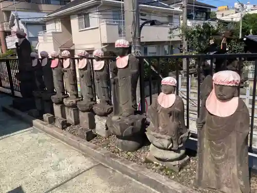 金乗院(目白不動尊)の地蔵