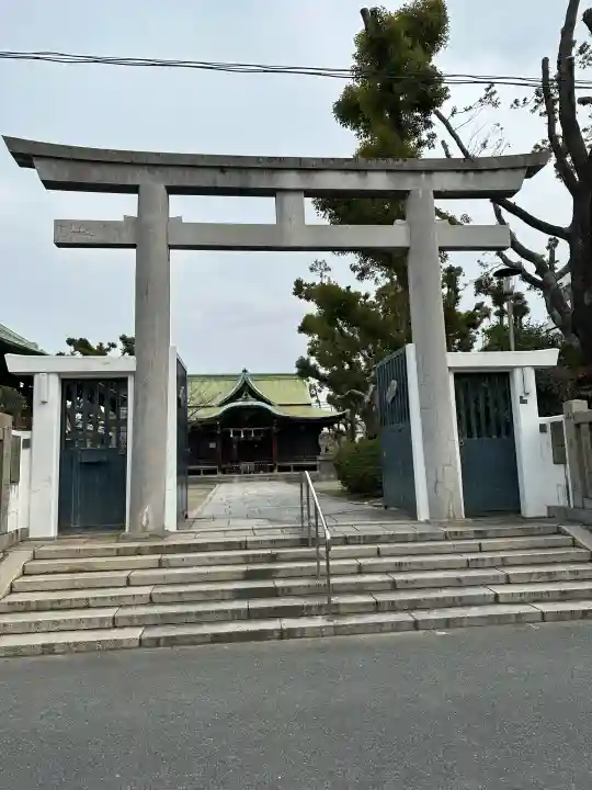泉尾神社の{uncategorized: "未分類", other: "その他", undefined: "問題あり", building: "その他建物", grave: "お墓", sacred_gate: "鳥居", guardian: "狛犬", statue: "像", buddha: "仏像", history: "歴史", nature: "自然", garden: "庭園", animal: "動物", pagoda: "塔", temizu: "手水舎", mountain_gate: "山門・神門", sanctuary: "本殿・本堂", subordinate: "末社・摂社", art: "芸術", scenery: "景色", jizo: "地蔵", ema: "絵馬", goshuin: "御朱印", omikuji: "おみくじ", items: "授与品その他", amulet: "お守り", goshuincho: "御朱印帳", eats: "食事", festival: "お祭り", votive_dance: "神楽", shichigosan: "七五三参", wedding: "結婚式", experience: "体験その他", initially: "初詣", around: "周辺", anti_infection: "感染症対策"}