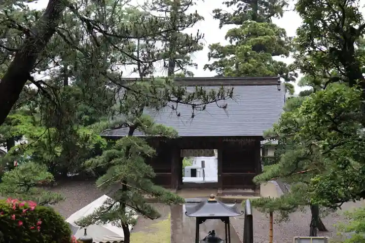 岩殿山安楽寺(吉見観音)の山門・神門