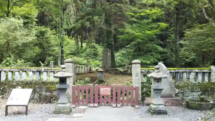 人穴浅間神社のその他建物