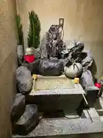 三瀧山不動院の{uncategorized: "未分類", other: "その他", undefined: "問題あり", building: "その他建物", grave: "お墓", sacred_gate: "鳥居", guardian: "狛犬", statue: "像", buddha: "仏像", history: "歴史", nature: "自然", garden: "庭園", animal: "動物", pagoda: "塔", temizu: "手水舎", mountain_gate: "山門・神門", sanctuary: "本殿・本堂", subordinate: "末社・摂社", art: "芸術", scenery: "景色", jizo: "地蔵", ema: "絵馬", goshuin: "御朱印", omikuji: "おみくじ", items: "授与品その他", amulet: "お守り", goshuincho: "御朱印帳", eats: "食事", festival: "お祭り", votive_dance: "神楽", shichigosan: "七五三参", wedding: "結婚式", experience: "体験その他", initially: "初詣", around: "周辺", anti_infection: "感染症対策"}