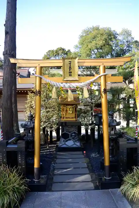 亀ケ池八幡宮の鳥居