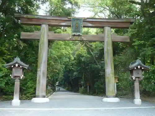 大神神社の鳥居