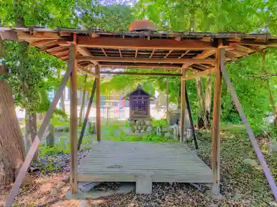 甘露寺の本殿・本堂