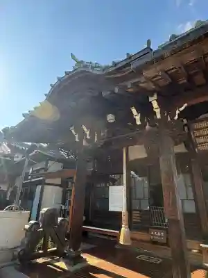 延寿寺/日荷堂の{uncategorized: "未分類", other: "その他", undefined: "問題あり", building: "その他建物", grave: "お墓", sacred_gate: "鳥居", guardian: "狛犬", statue: "像", buddha: "仏像", history: "歴史", nature: "自然", garden: "庭園", animal: "動物", pagoda: "塔", temizu: "手水舎", mountain_gate: "山門・神門", sanctuary: "本殿・本堂", subordinate: "末社・摂社", art: "芸術", scenery: "景色", jizo: "地蔵", ema: "絵馬", goshuin: "御朱印", omikuji: "おみくじ", items: "授与品その他", amulet: "お守り", goshuincho: "御朱印帳", eats: "食事", festival: "お祭り", votive_dance: "神楽", shichigosan: "七五三参", wedding: "結婚式", experience: "体験その他", initially: "初詣", around: "周辺", anti_infection: "感染症対策"}