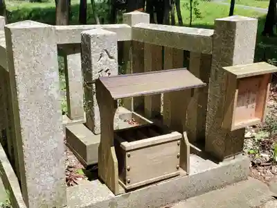 三輪神社の末社・摂社