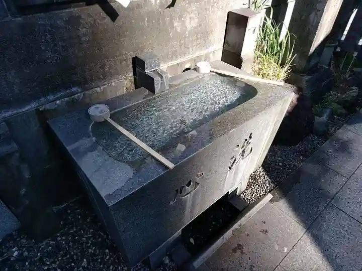 日比谷神社の手水舎