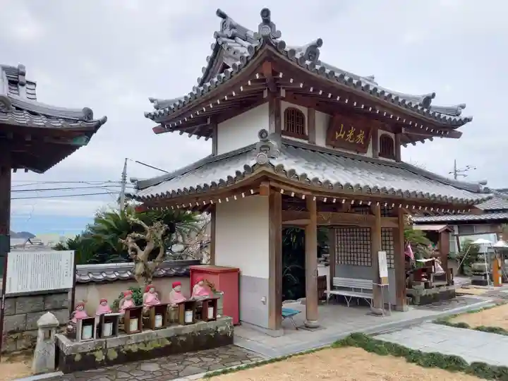 大楽寺の山門・神門