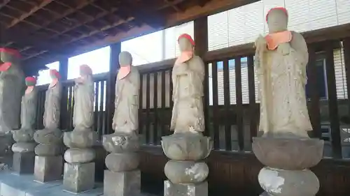 楞厳寺の地蔵