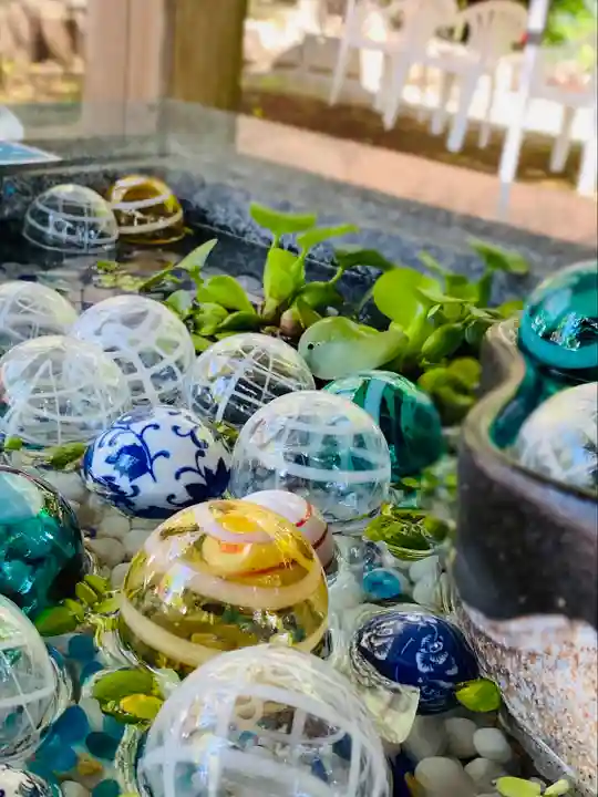 正一位 若草稲荷神社の手水舎