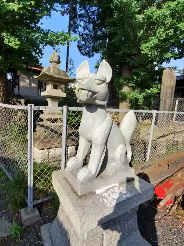 狐ヶ森稲荷神社の狛犬