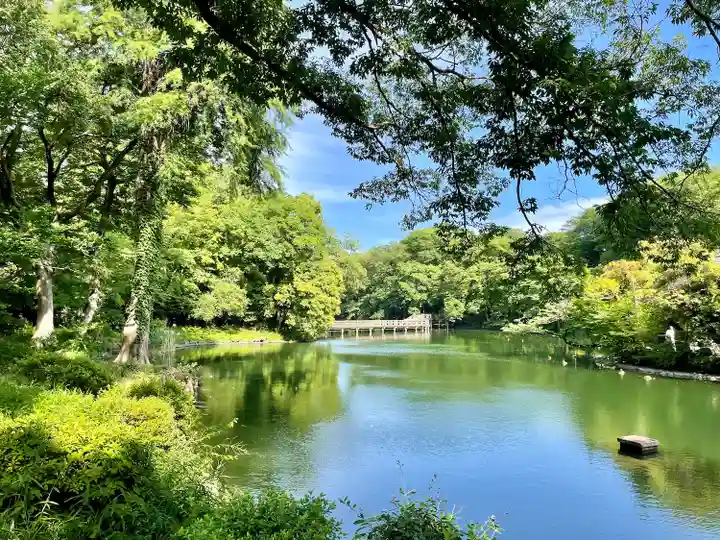 親之井稲荷(尊)跡の庭園