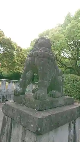 福岡縣護國神社の狛犬